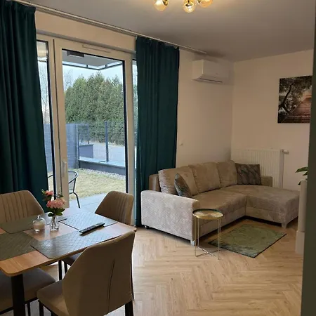 Skytravel Pileckiego- Near Modlin Airport Nowy Dwor Mazowiecki