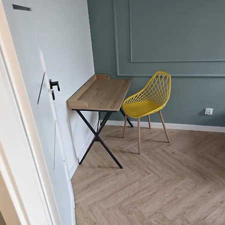 Skytravel Pileckiego- Near Modlin Airport Apartment